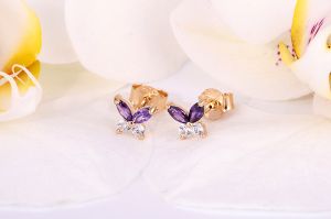 Arany baba és gyermek fülbevaló stekkeres pillangó lila és fehér kövekkel - 