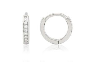 Ezüst baba fülbevaló bepattintós keskeny karika ródiumbevonatos 6mm fehér - Ezüst baba fülbevalók