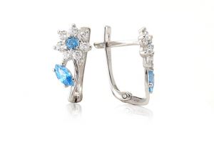 Fehér arany baba és gyermek fülbevaló franciakapcsos virág világoskék és fehér kövekkel - Arany baba fülbevalók